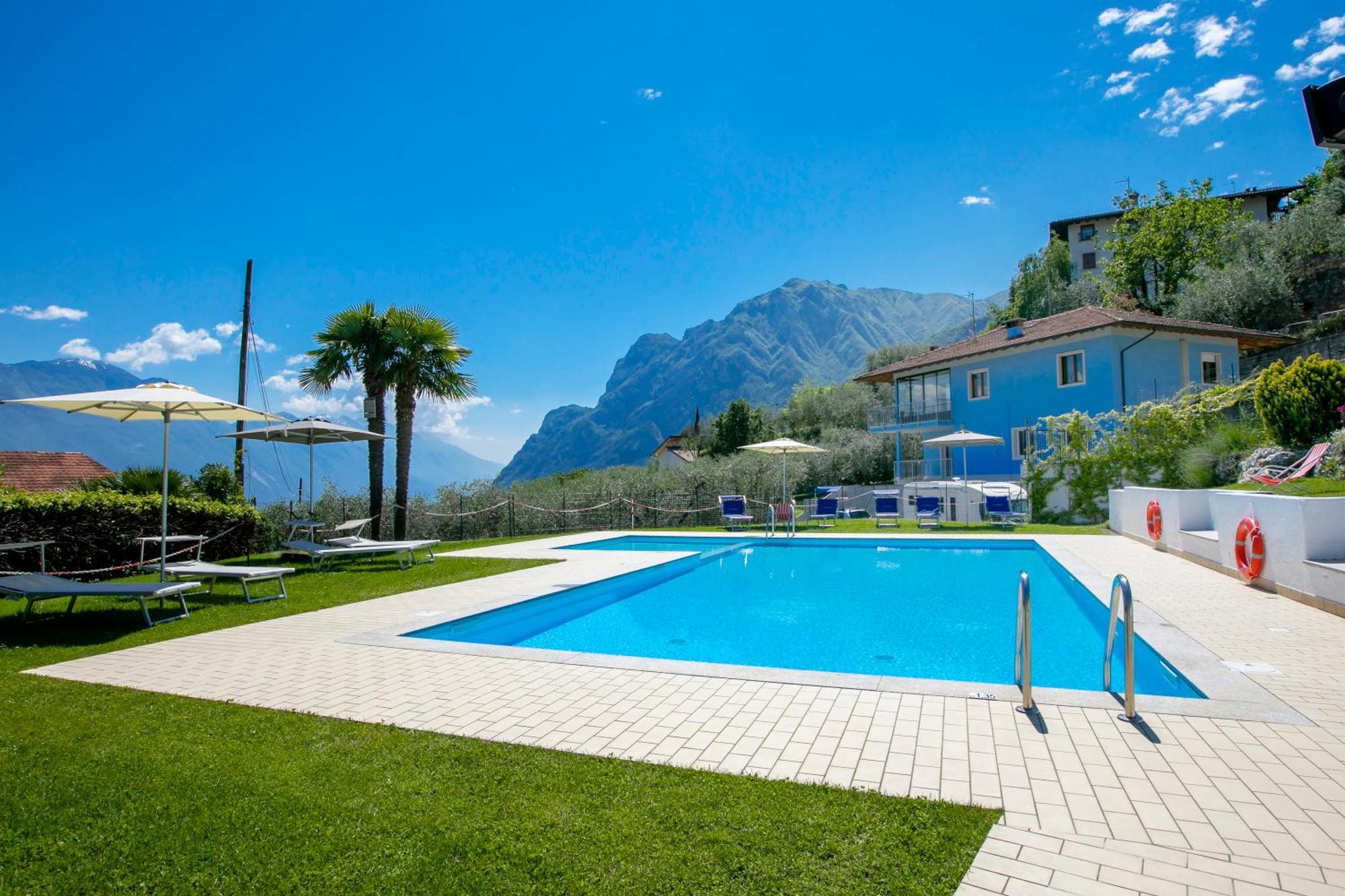 Residence Christina Due Laghi - Happy Rentals Tenno Extérieur photo